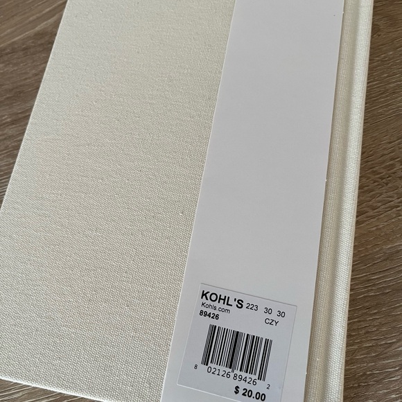 Floral Embroidered Journal and Matching Coin Pouch - NWT - Picture 4 of 6